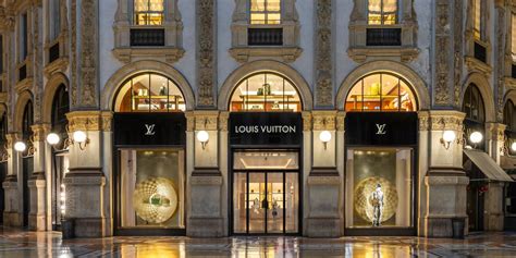 orefici con concessione louis vuitton a lecco|I negozi Louis Vuitton in Italia e nel mondo .